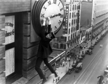 Proportional_227_marclay_the_clock