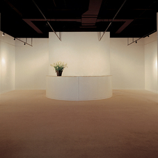 Cropped_227_front_desk