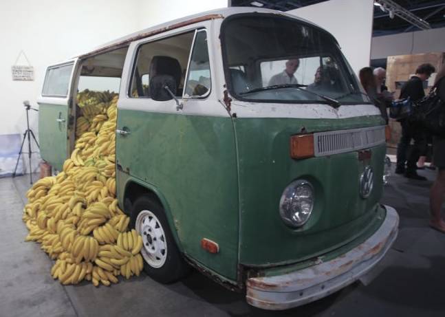 Proportional_710_banana_car.the_atlantic.alesh_houcek